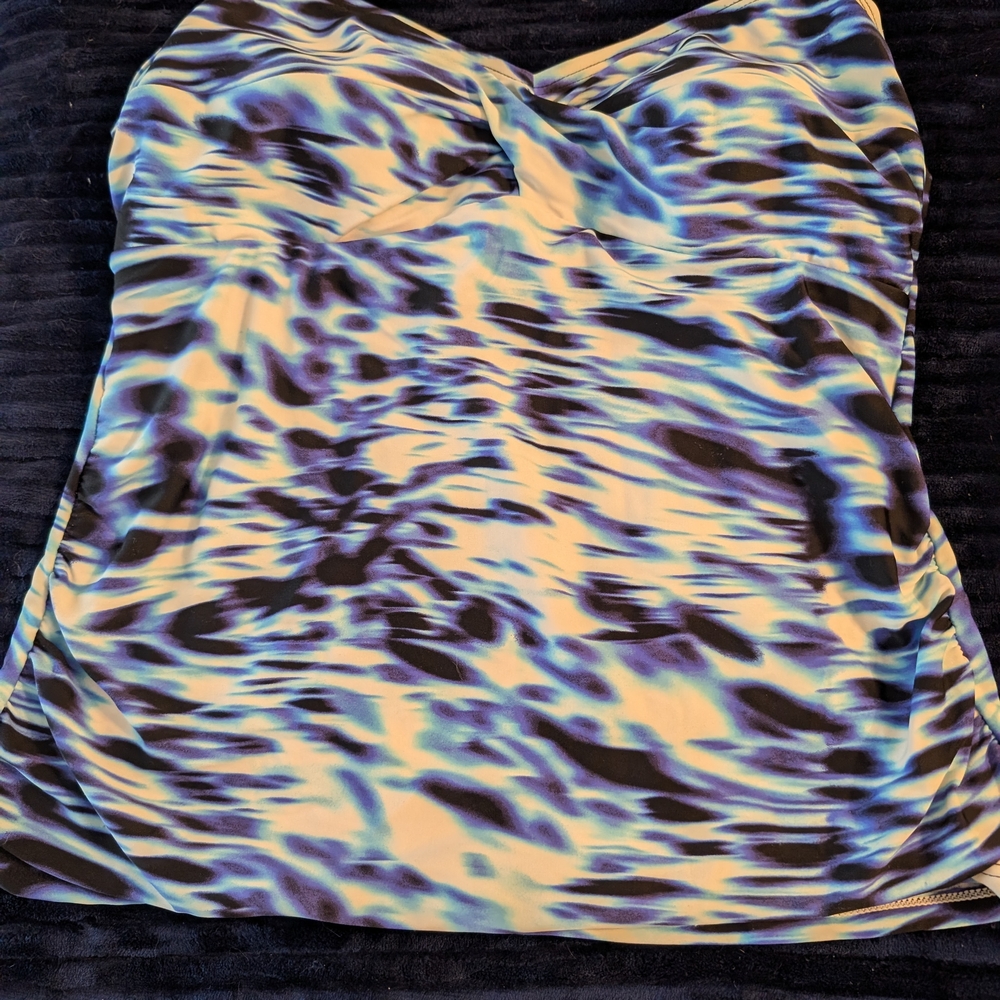 Blue and Cream Patterned Top